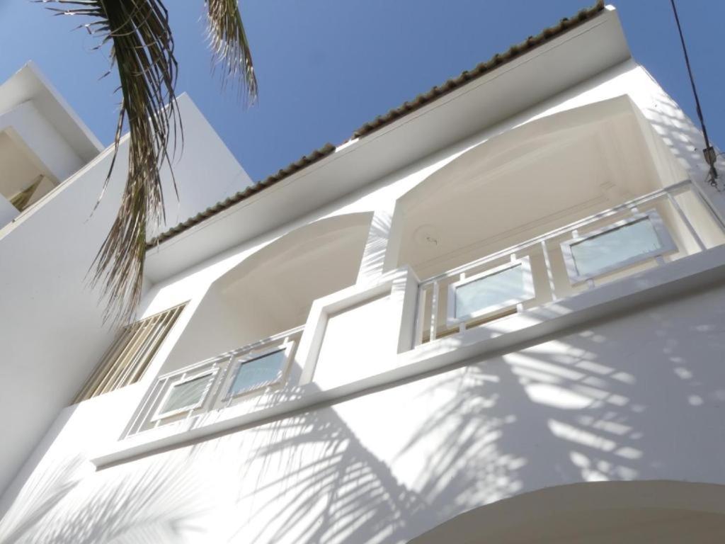 Residence Djily Mbaye Dakar Exterior photo